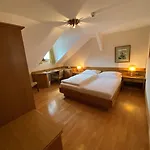 Schorn Hotel