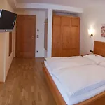 Hotel Schorn 3*
