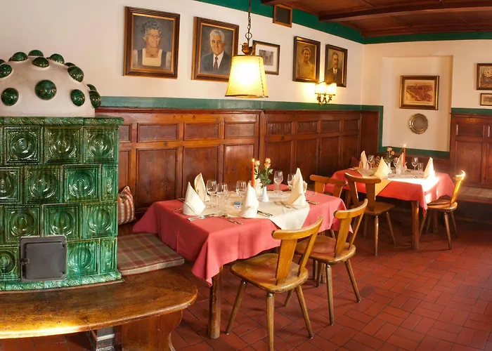 Schorn Otel Sankt Leonhard (Grodig)