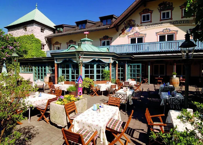 Schorn Otel Sankt Leonhard (Grodig)