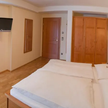 Hotell Schorn Sankt Leonhard (Grodig)